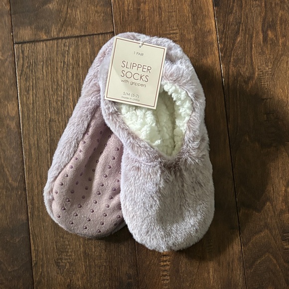 Cozy Pink Slipper Socks with Grippers - Picture 1 of 1